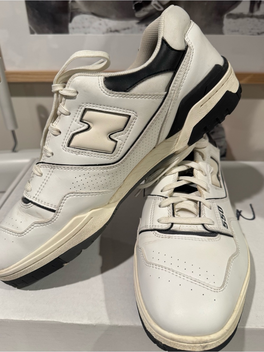 White Men’s Athletic Sneakers - Classic Low-Top